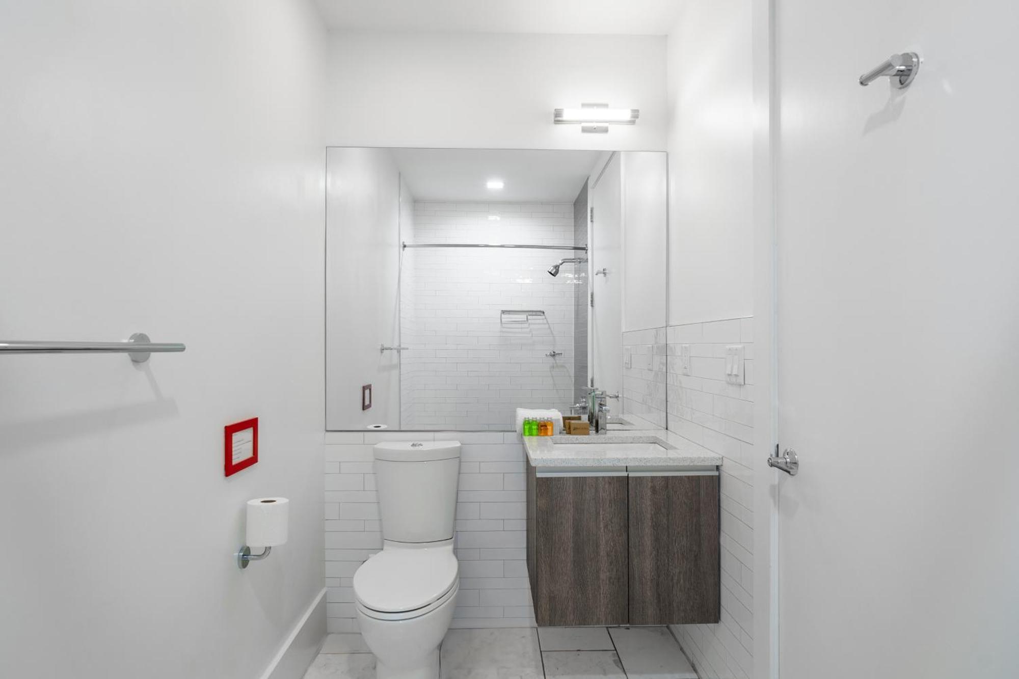 Dharma Home Suites هوبوكين المظهر الخارجي الصورة