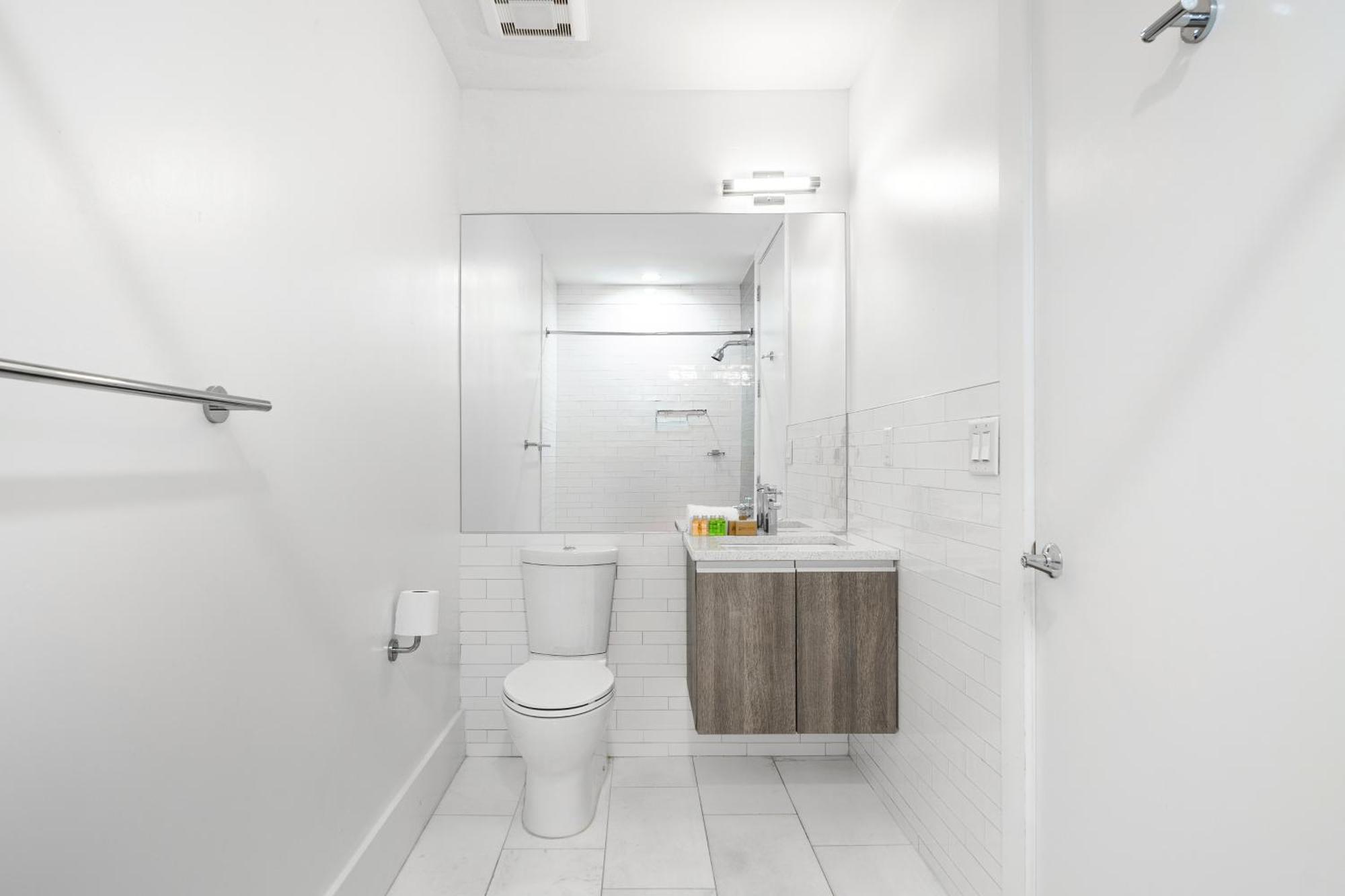 Dharma Home Suites هوبوكين المظهر الخارجي الصورة