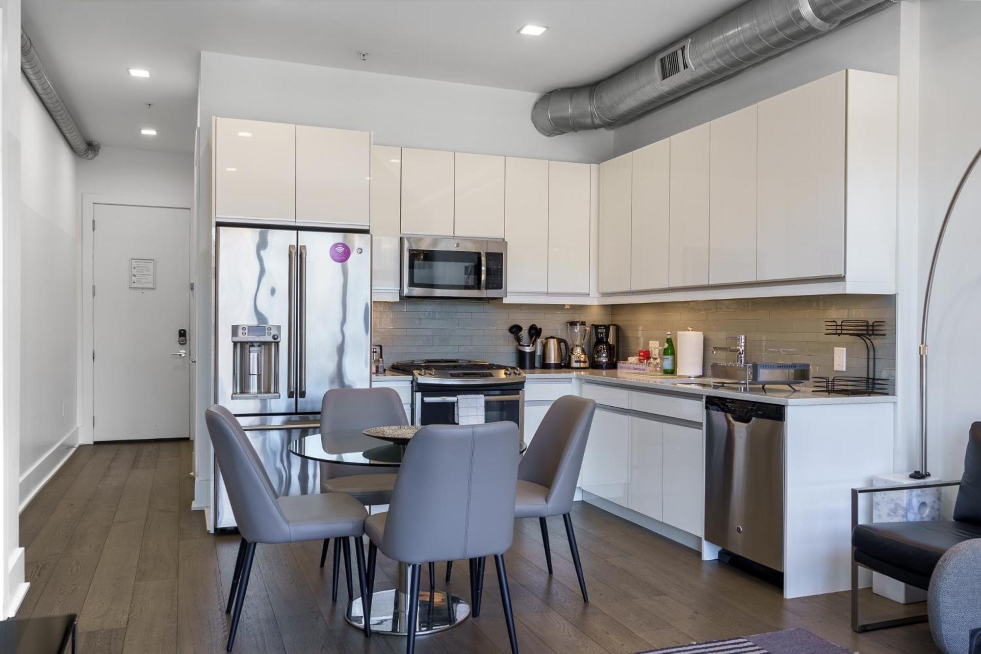 Dharma Home Suites هوبوكين المظهر الخارجي الصورة